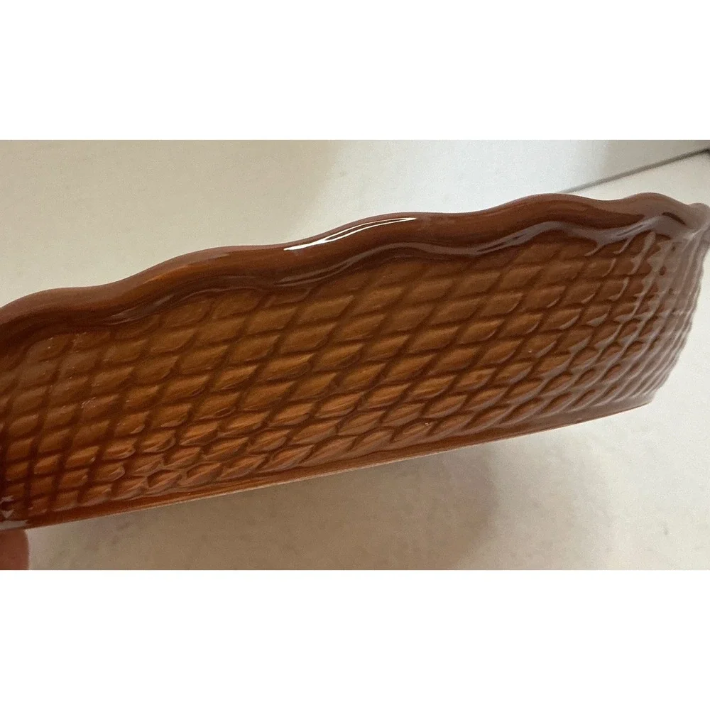 Vintage Apple Pie Ceramic Deep Dish Baker Recipe Basketweave 10.5 Inch